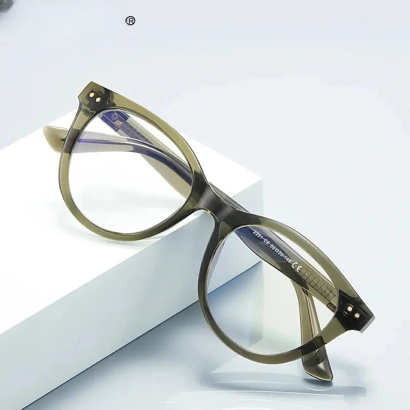 Unisex Round Full Rim Titanium Reading Glasses 622231 — view 1 | Rx Spectacle