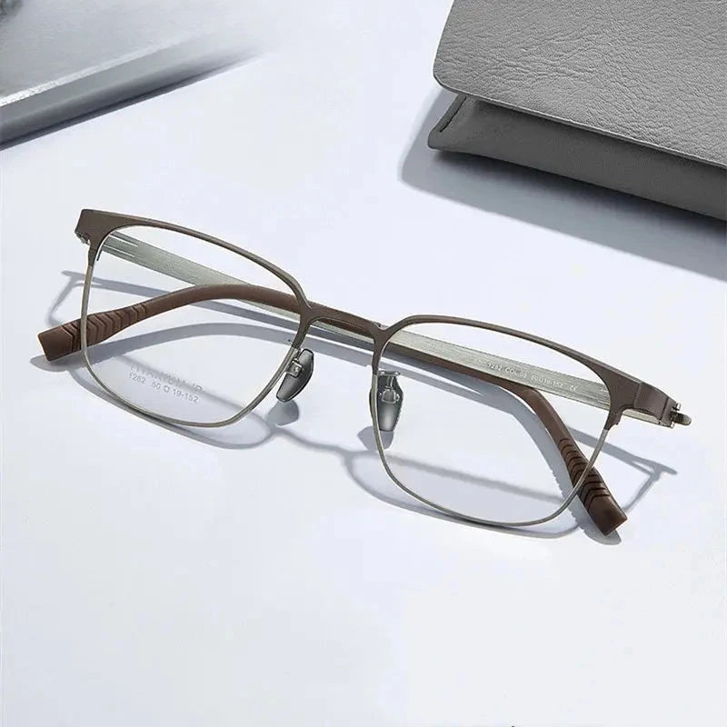 Unisex Square Full Rim Titanium Prescription Glasses 881282 — view 1 | Rx Spectacle