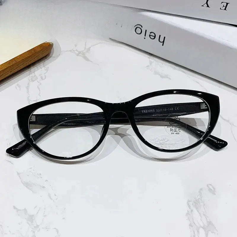 Women's Cat Eye Full Rim TR90 Prescription Glasses 81069 — view 1 | Rx Spectacle