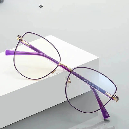 Women's Butterfly Full Rim Alloy Reading Glasses 3072 — view 1 | Rx Spectacle