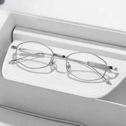 Unisex Oval Full Rim Titanium Prescription Glasses 778218 — view 1 | Rx Spectacle