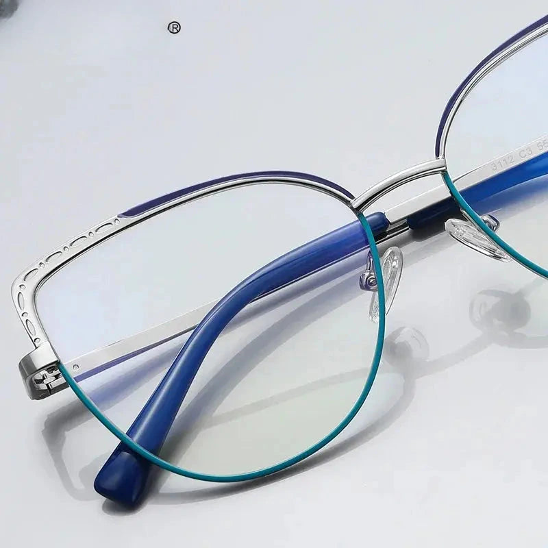 Women's Cat Eye Full Rim Alloy Reading Glasses 3112 — view 2 | Rx Spectacle