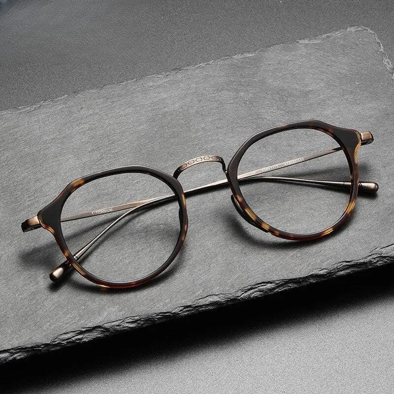 Unisex Square Full Rim Titanium Oversized Prescription Glasses 1113 — view 1 | Rx Spectacle