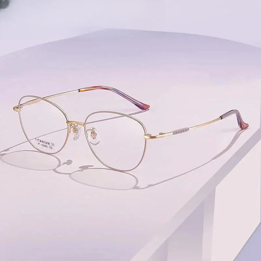 Unisex Oval Full Rim Titanium Prescription Glasses 616289 — view 1 | Rx Spectacle