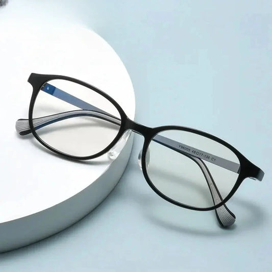 Unisex Square Full Rim Titanium Prescription Glasses 896005 — view 1 | Rx Spectacle