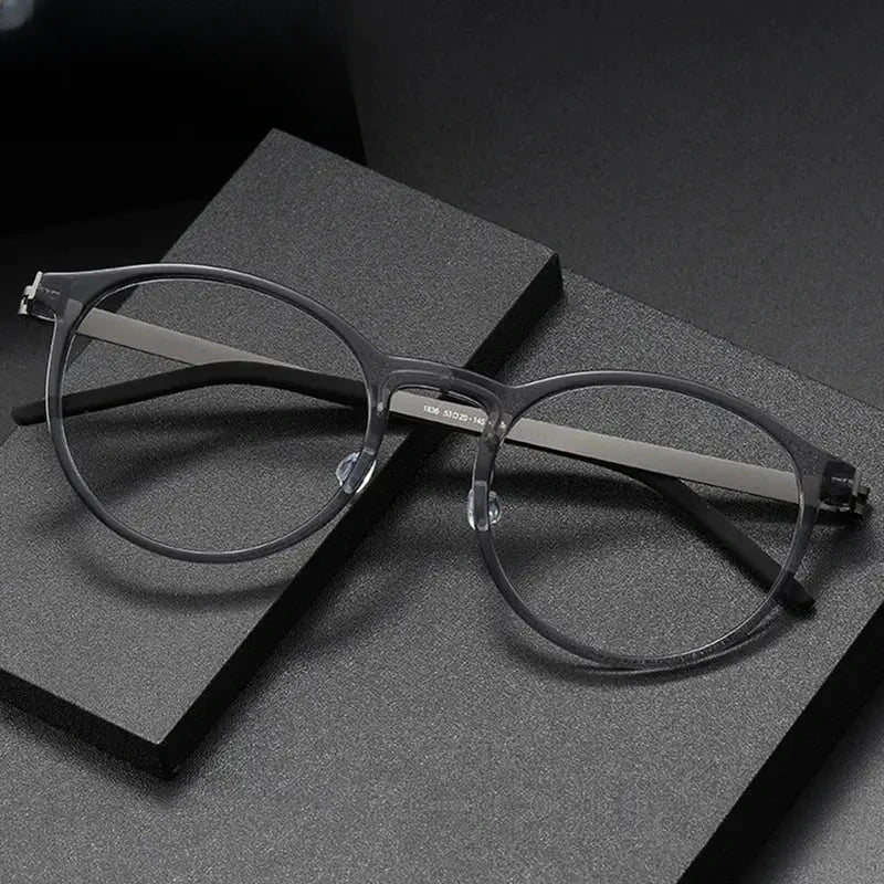 Unisex Oval Full Rim Titanium Prescription Glasses 18362 — view 1 | Rx Spectacle
