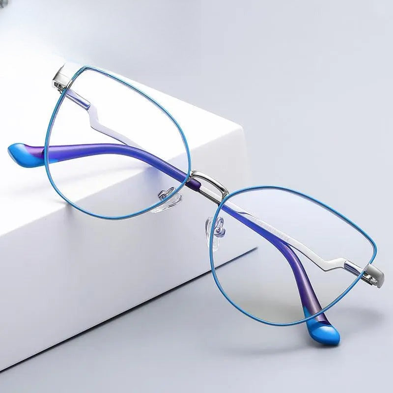 Women's Cat Eye Full Rim Alloy Prescription Glasses 3043 — view 1 | Rx Spectacle