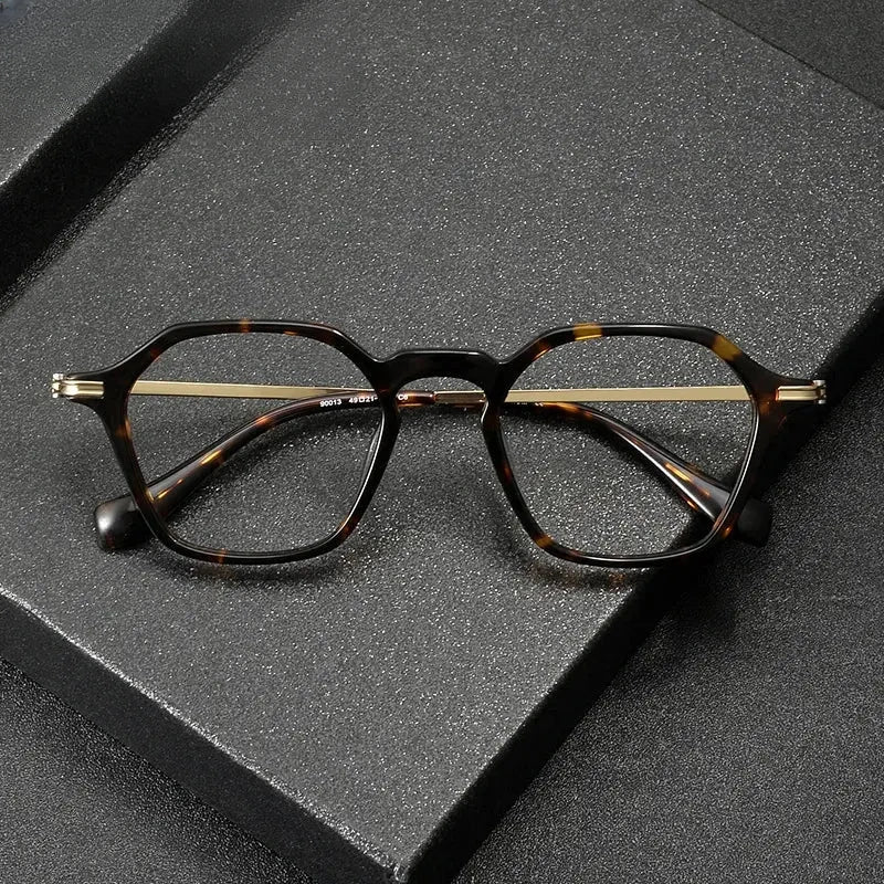 Unisex Polygon Full Rim Titanium Prescription Glasses 390013 — view 1 | Rx Spectacle