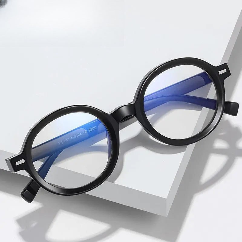 Unisex Round Full Rim Titanium Prescription Glasses 2092 — view 1 | Rx Spectacle