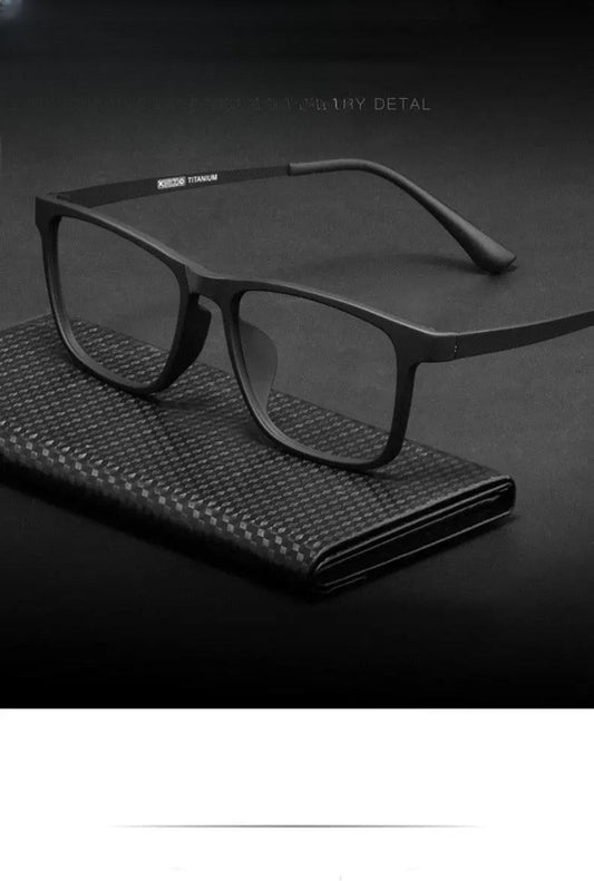 Men's Square Full Rim Titanium Prescription Glasses HR3068 — view 1 | Rx Spectacle