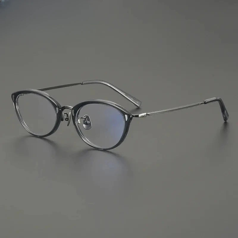Unisex Oval Full Rim Titanium Prescription Glasses 762156 — view 3 | Rx Spectacle