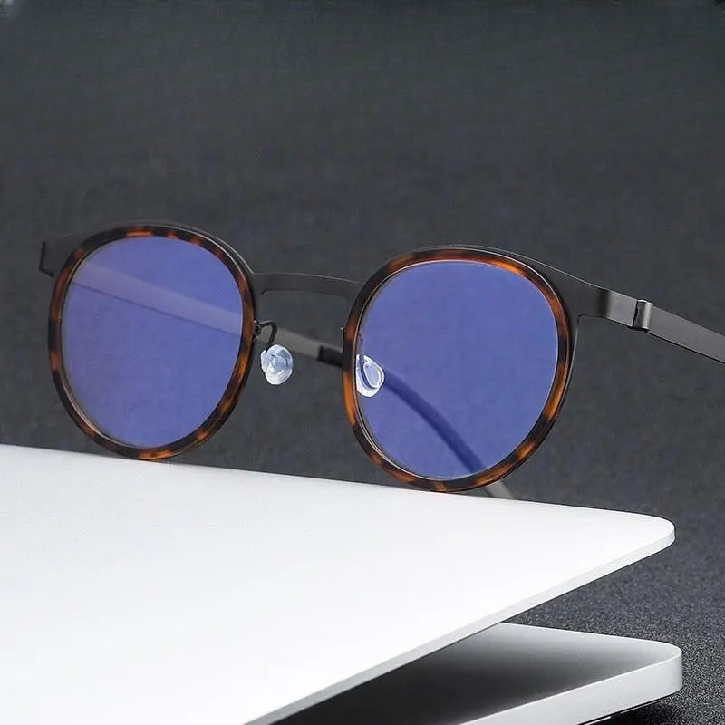 Unisex Round Full Rim Titanium Prescription Glasses 9704 — view 1 | Rx Spectacle
