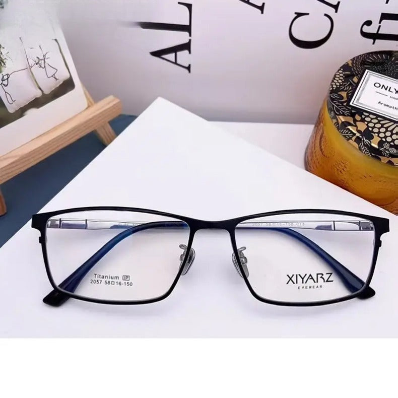 Unisex Square Full Rim Titanium Oversized Prescription Glasses 882057 — view 1 | Rx Spectacle