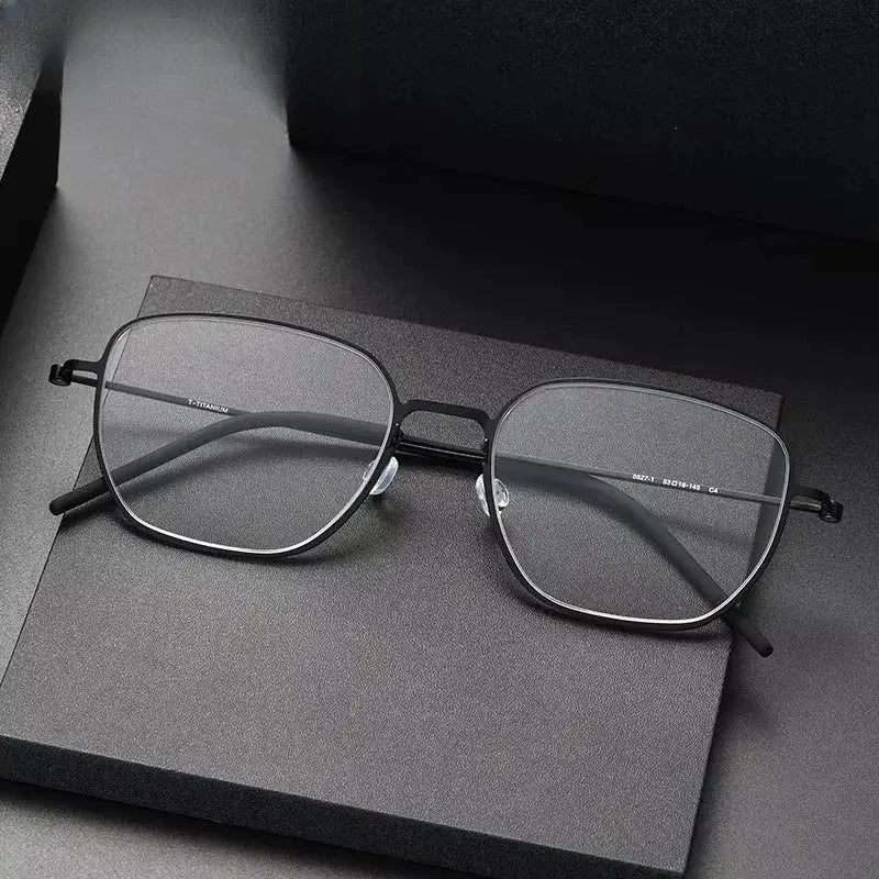 Unisex Polygon Full Rim Titanium Prescription Glasses 55274 — view 1 | Rx Spectacle