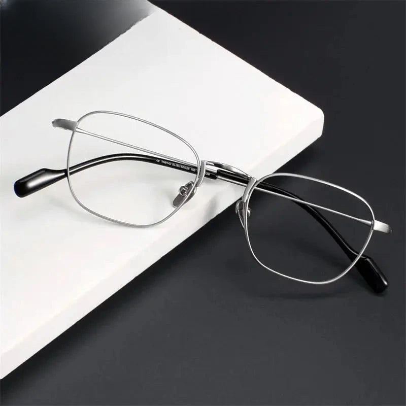 Women's Polygon Full Rim Titanium Prescription Glasses 879142 — view 1 | Rx Spectacle