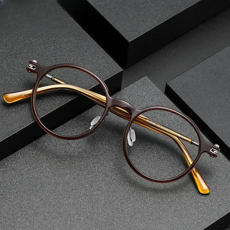 Unisex Round Full Rim Titanium Prescription Glasses 395886 — view 1 | Rx Spectacle
