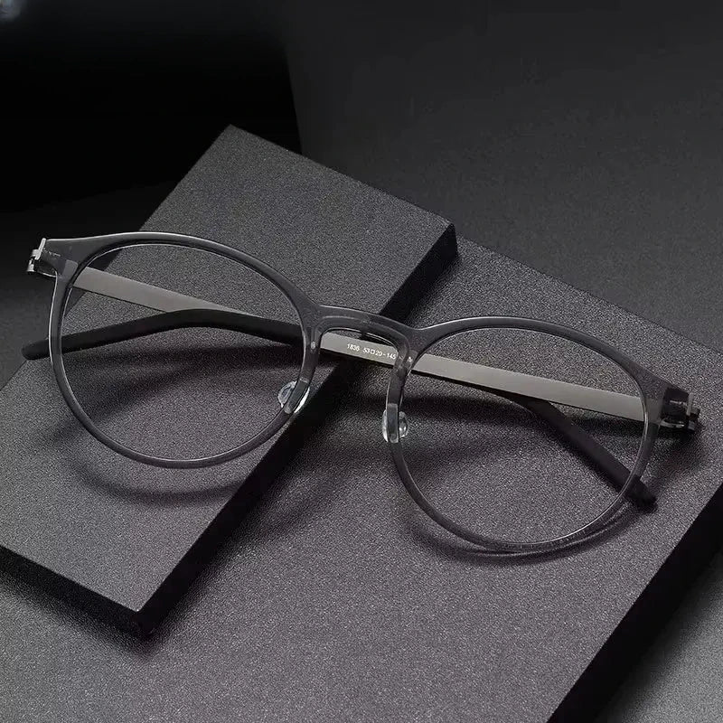 Unisex Round Full Rim Titanium Prescription Glasses 391836 — view 1 | Rx Spectacle