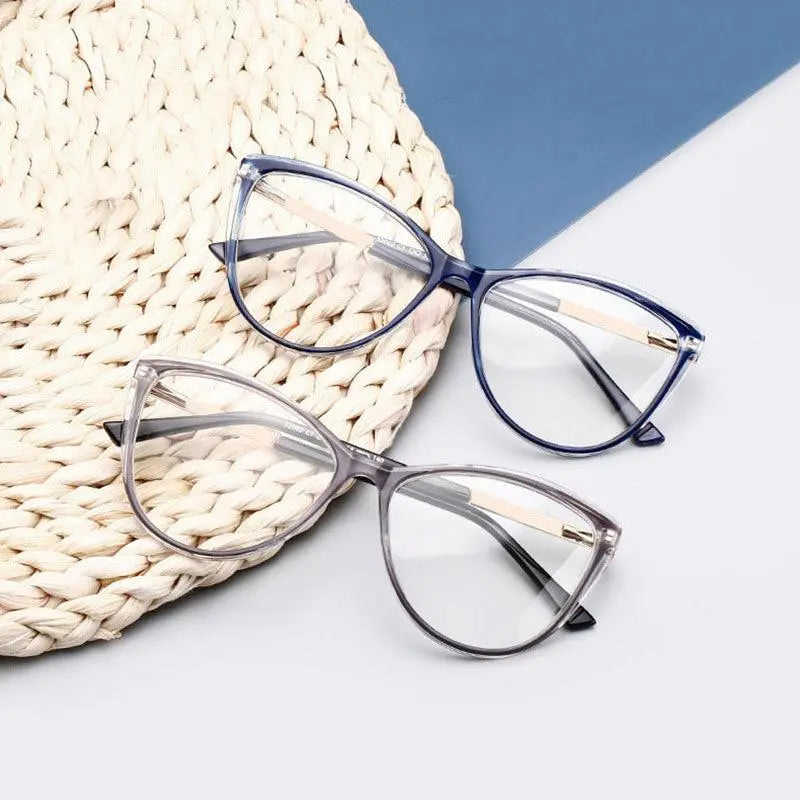 Unisex Cat Eye Full Rim Alloy Prescription Glasses 32002 — view 1 | Rx Spectacle
