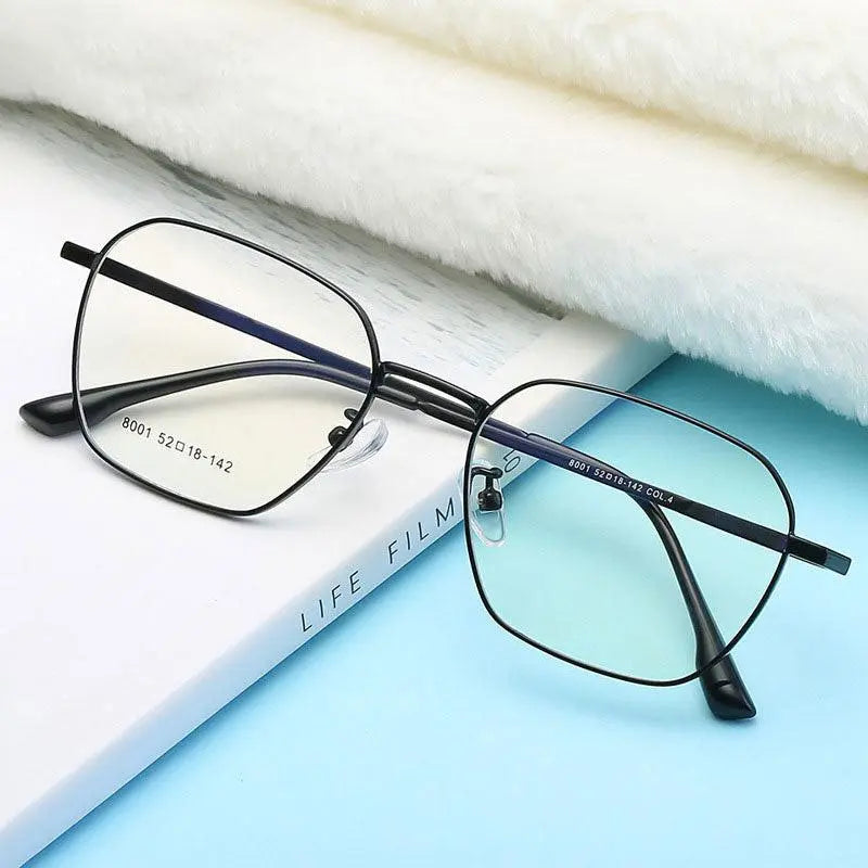 Unisex Square Full Rim Alloy Prescription Glasses 8001 — view 1 | Rx Spectacle