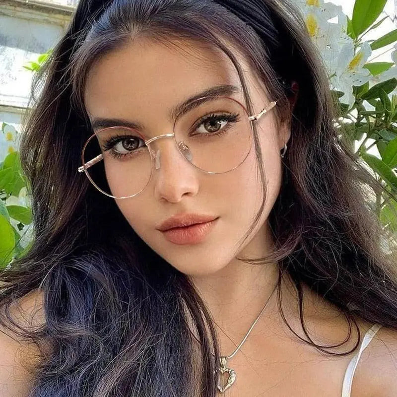 Women's Round Full Rim Alloy Prescription Glasses 95818 — view 1 | Rx Spectacle