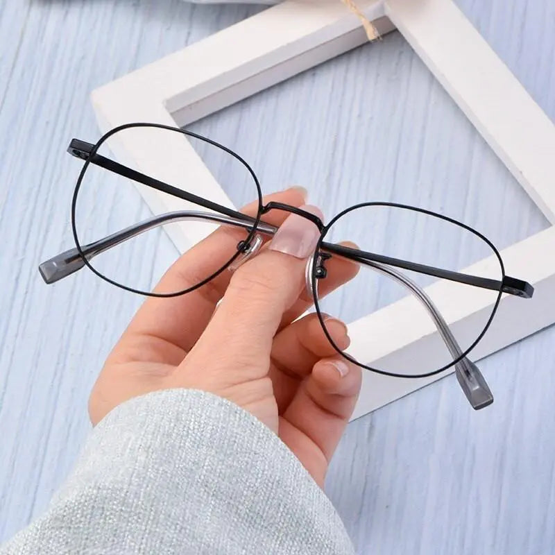 Unisex Full Rim Titanium Prescription Glasses T3929 — view 5 | Rx Spectacle