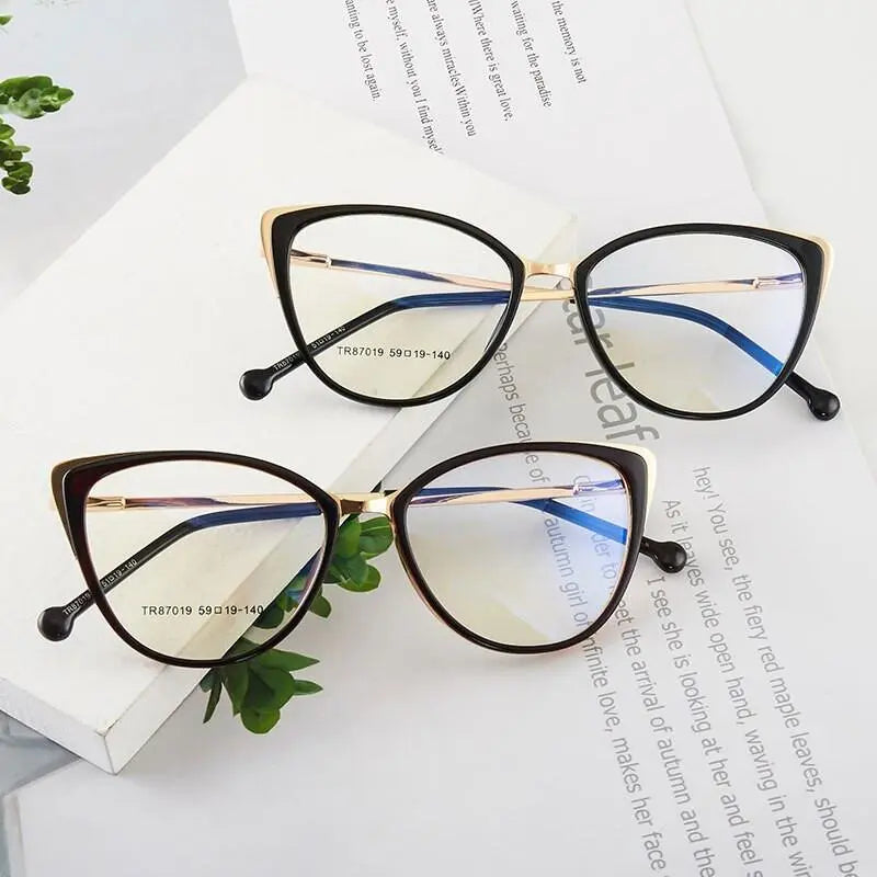 Women's Cat Eye Full Rim TR90 Prescription Glasses 7019 — view 1 | Rx Spectacle