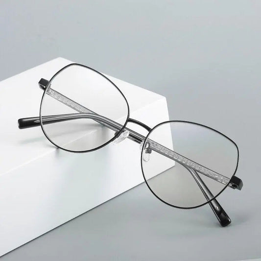 Women's Cat Eye Full Rim Alloy Prescription Glasses 3001 — view 1 | Rx Spectacle
