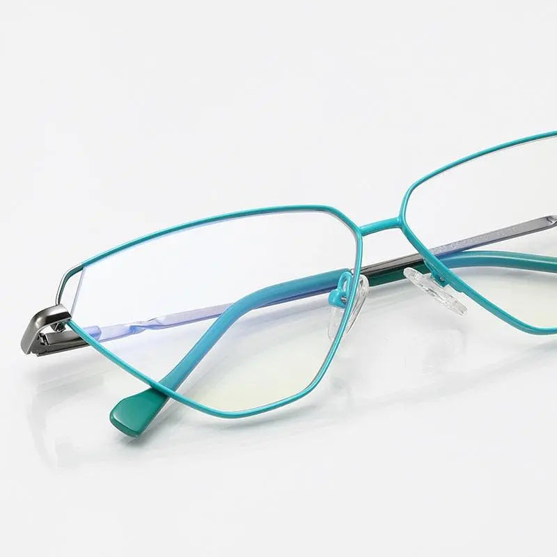 Women's Cat Eye Full Rim Alloy Prescription Glasses 3023 — view 7 | Rx Spectacle