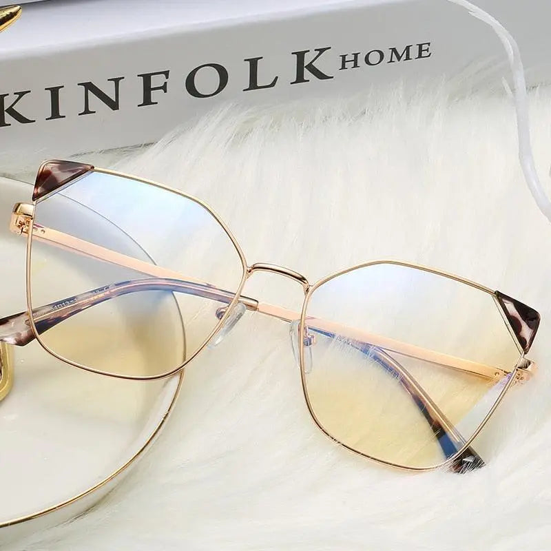 Women's Cat Eye Full Rim Alloy Prescription Glasses 95807 — view 1 | Rx Spectacle