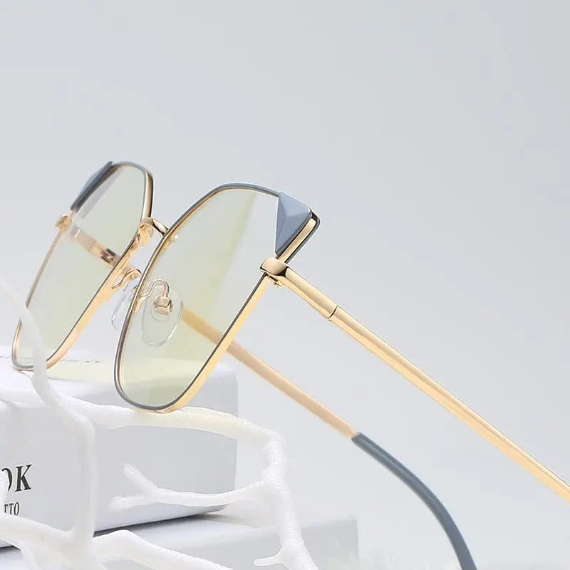 Women's Cat Eye Full Rim Alloy Prescription Glasses 95807 — view 4 | Rx Spectacle