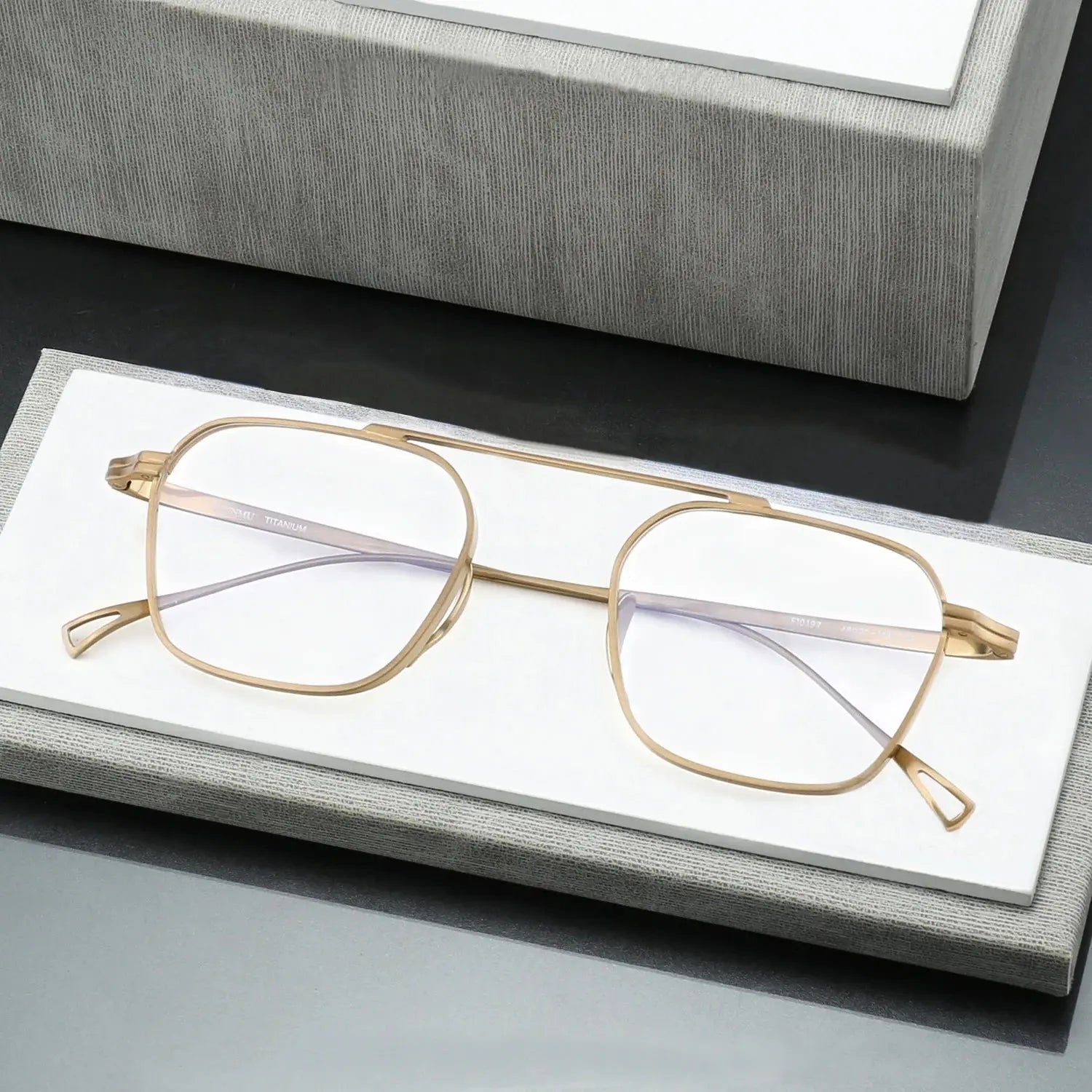 Women's Browline Full Rim Titanium Prescription Glasses 639501 — view 1 | Rx Spectacle