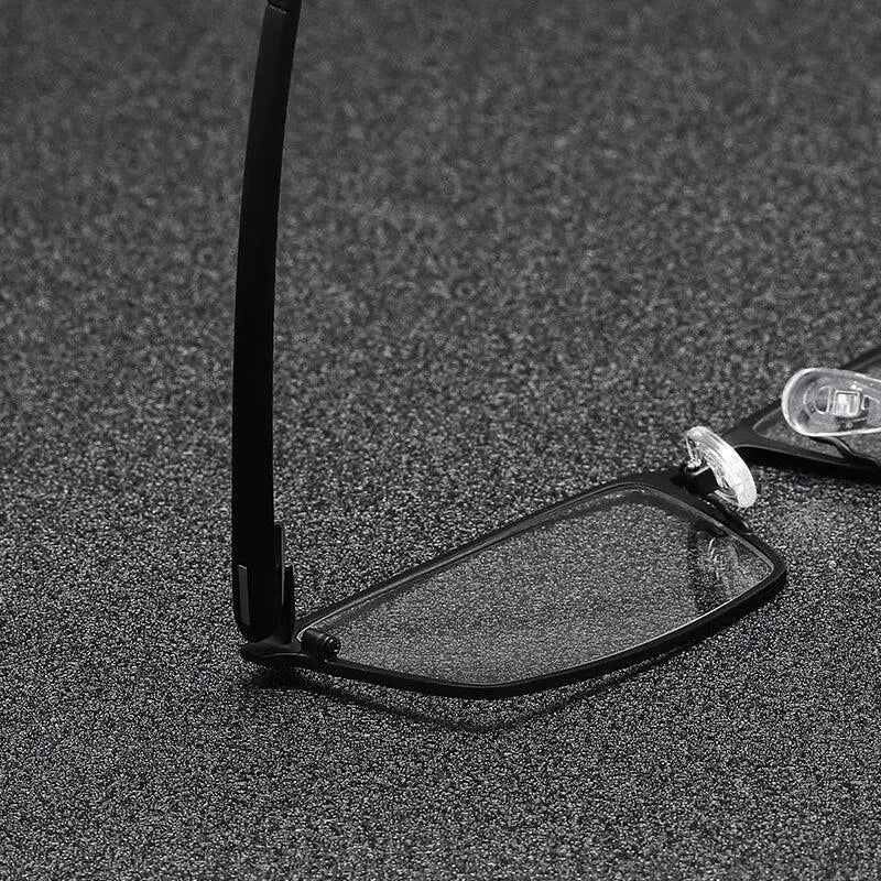 Unisex Square Full Rim Titanium Prescription Glasses P9850 — view 9 | Rx Spectacle