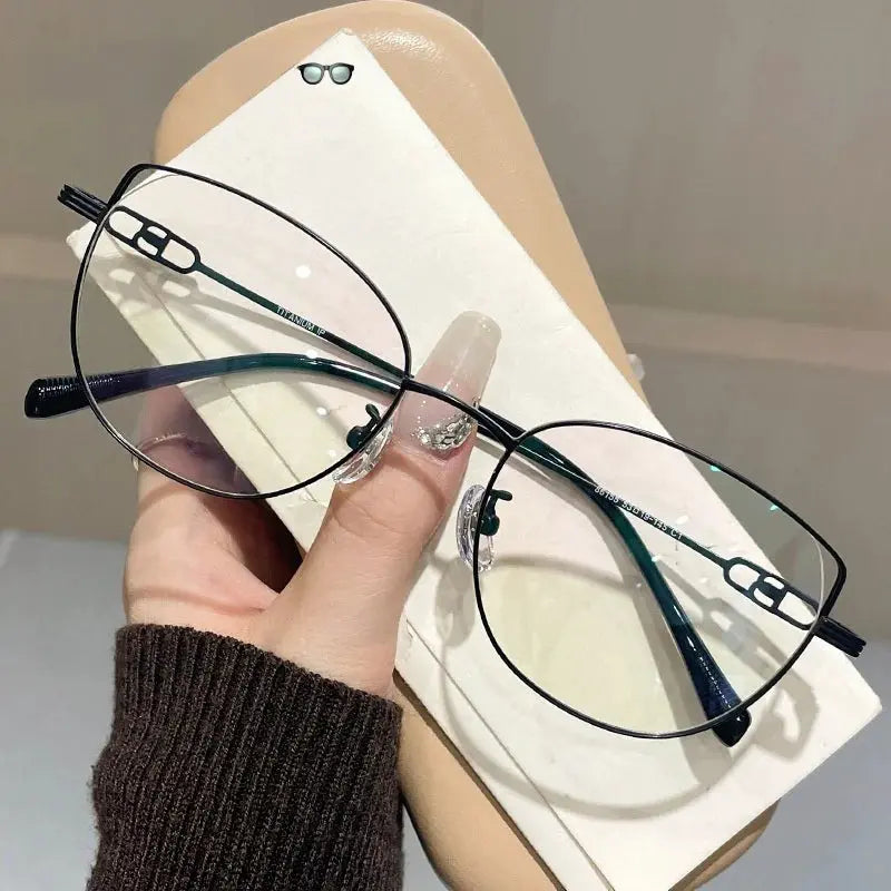 Women's Cat Eye Full Rim Titanium Prescription Glasses 86155 — view 3 | Rx Spectacle