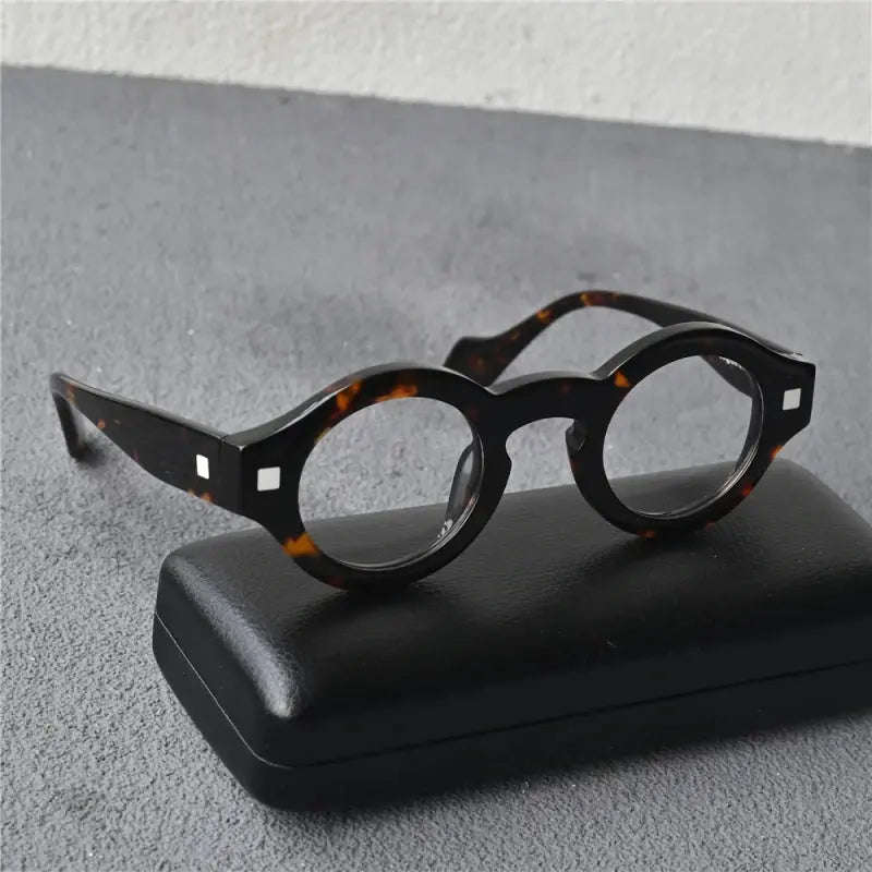Unisex Round Full Rim Acetate Prescription Glasses 426302 — view 1 | Rx Spectacle