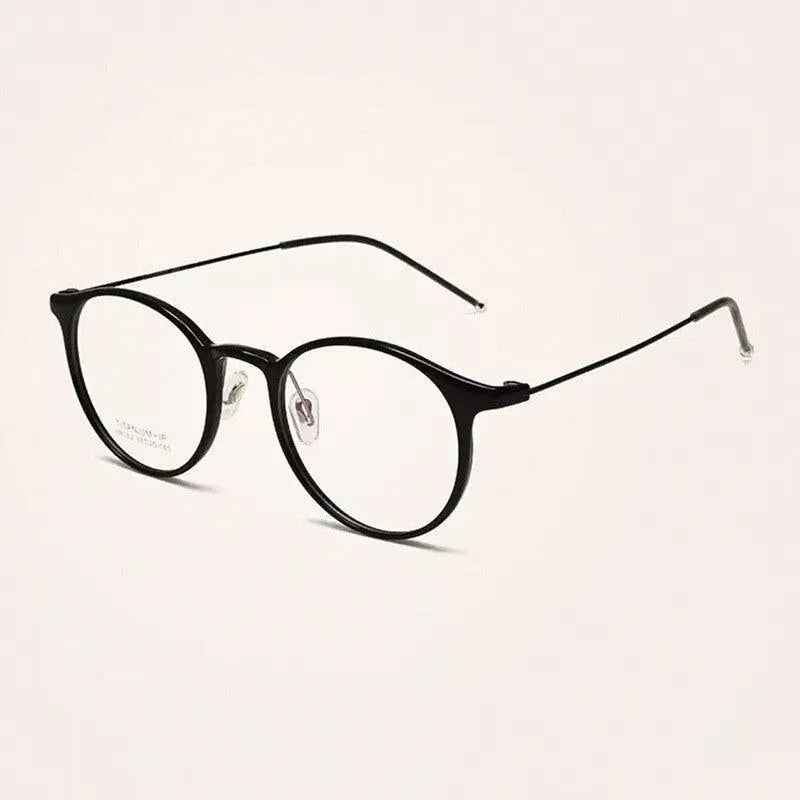 Unisex Round Full Rim Titanium Prescription Glasses M8062 — view 5 | Rx Spectacle