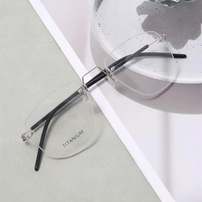 Women's Square Rimless Titanium Screwless Prescription Glasses 195132 — view 1 | Rx Spectacle