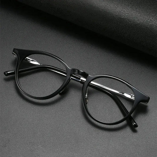 Unisex Round Full Rim Titanium Prescription Glasses 368111 — view 1 | Rx Spectacle