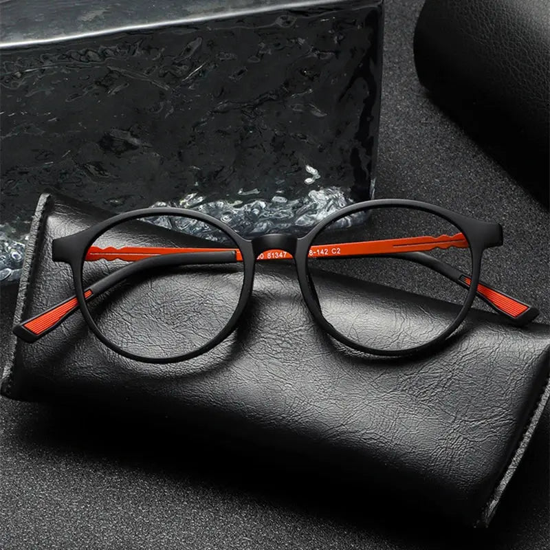 Unisex Round Full Rim Titanium Prescription Glasses 241172 — view 1 | Rx Spectacle