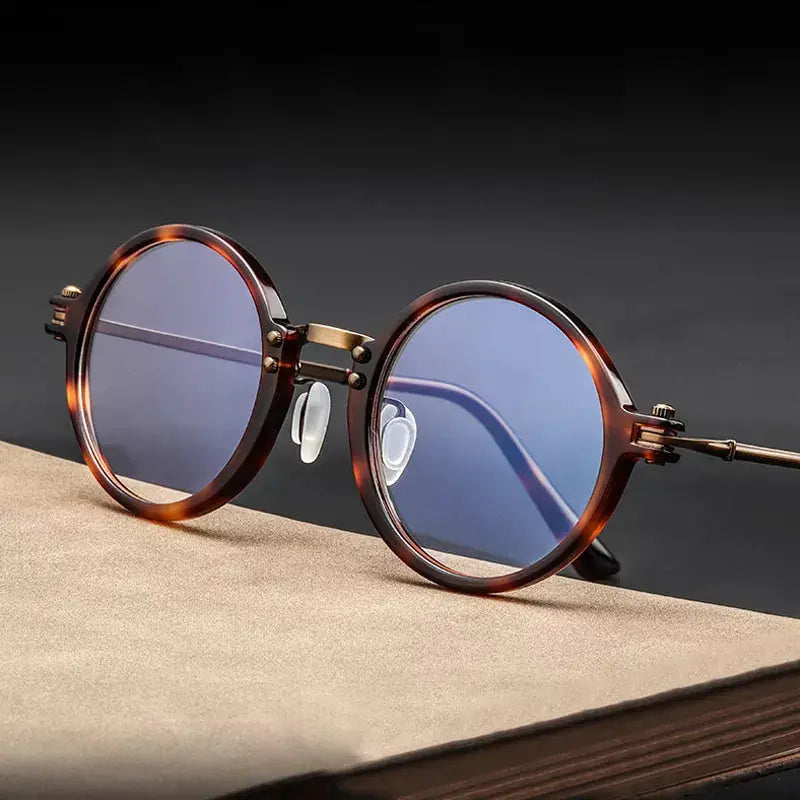 Unisex Round Full Rim Titanium Prescription Glasses Rt5866 — view 1 | Rx Spectacle