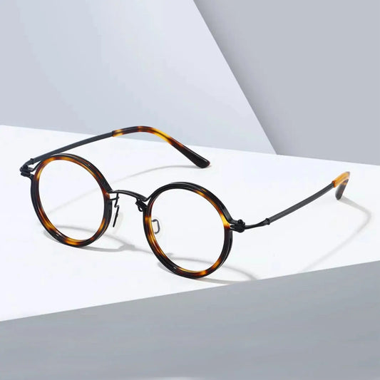 Unisex Round Full Rim Titanium Prescription Glasses 195021 — view 1 | Rx Spectacle