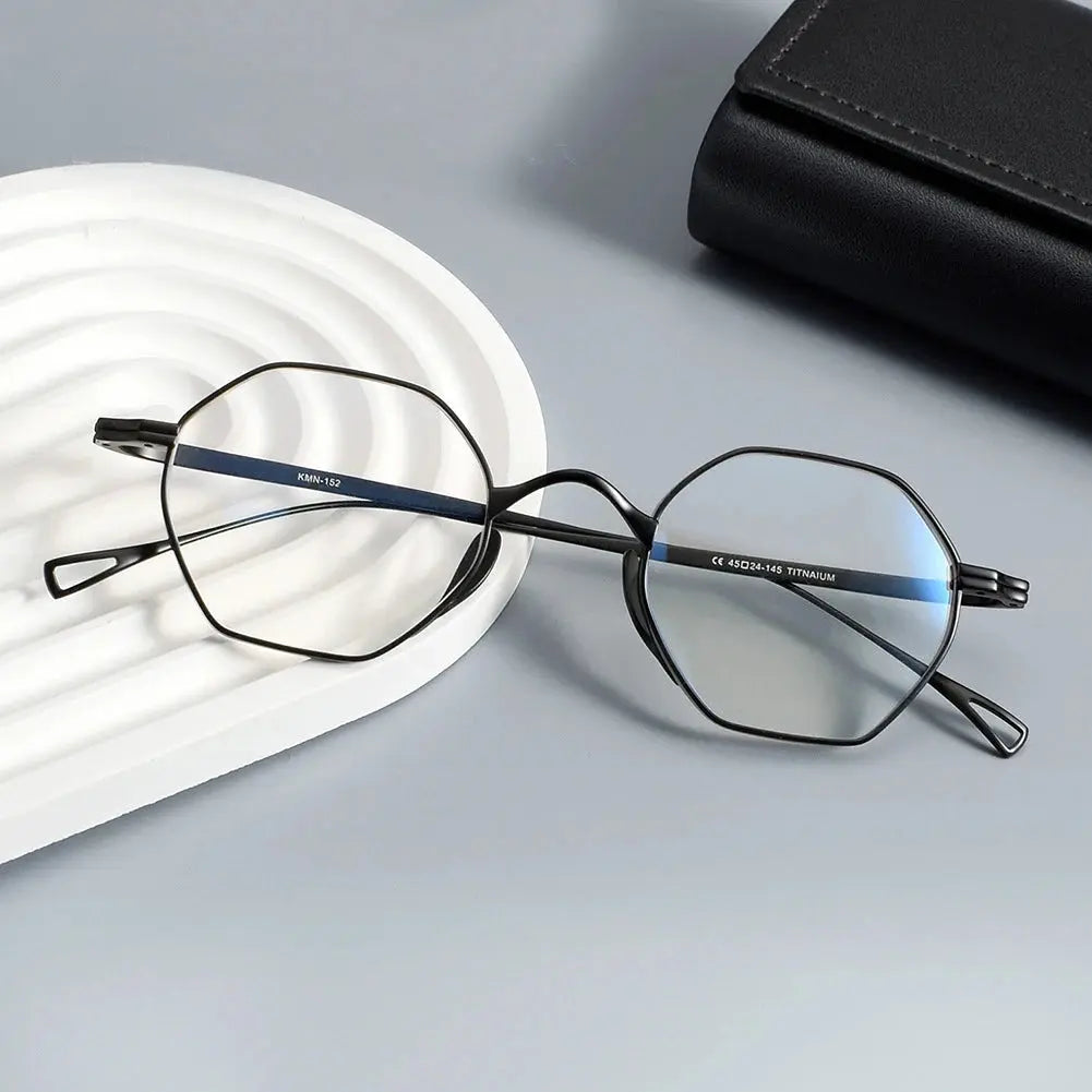 Unisex Polygon Full Rim Titanium Flat Top Prescription Glasses 49152 — view 1 | Rx Spectacle