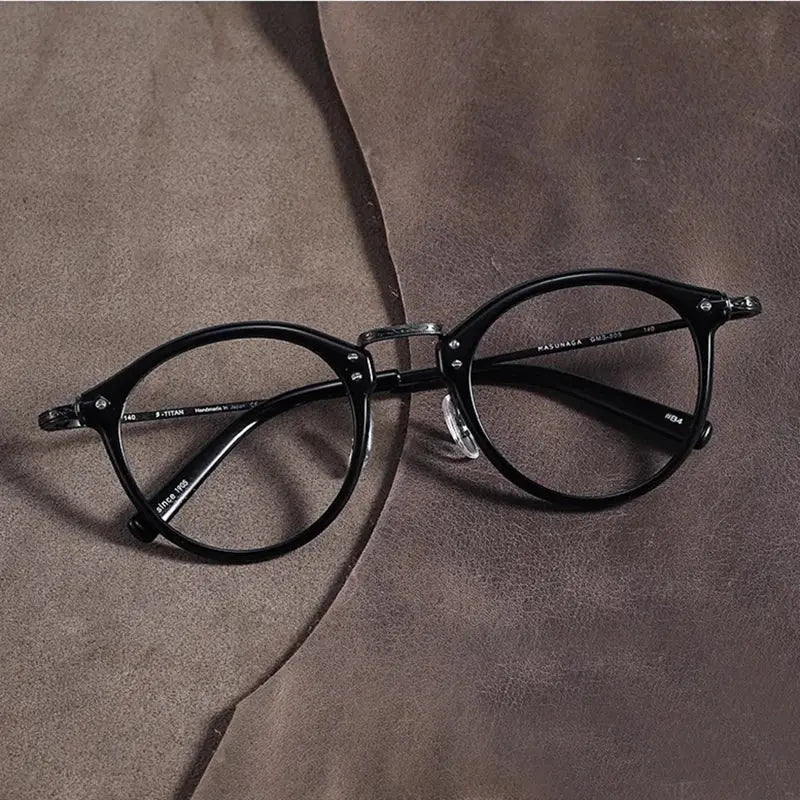 Unisex Round Full Rim Titanium Prescription Glasses 84805 — view 1 | Rx Spectacle