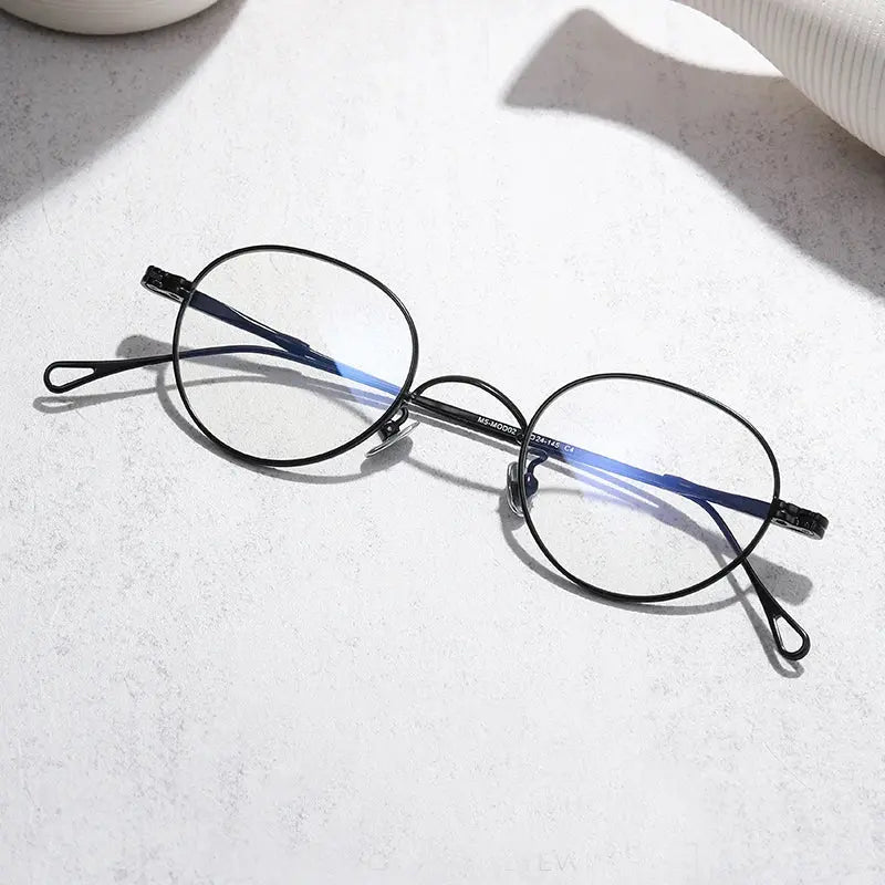 Women's Oval Full Rim Titanium Prescription Glasses 859027 — view 4 | Rx Spectacle
