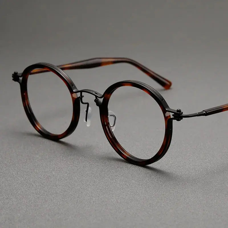 Unisex Round Full Rim Titanium Oversized Prescription Glasses 635862 — view 3 | Rx Spectacle