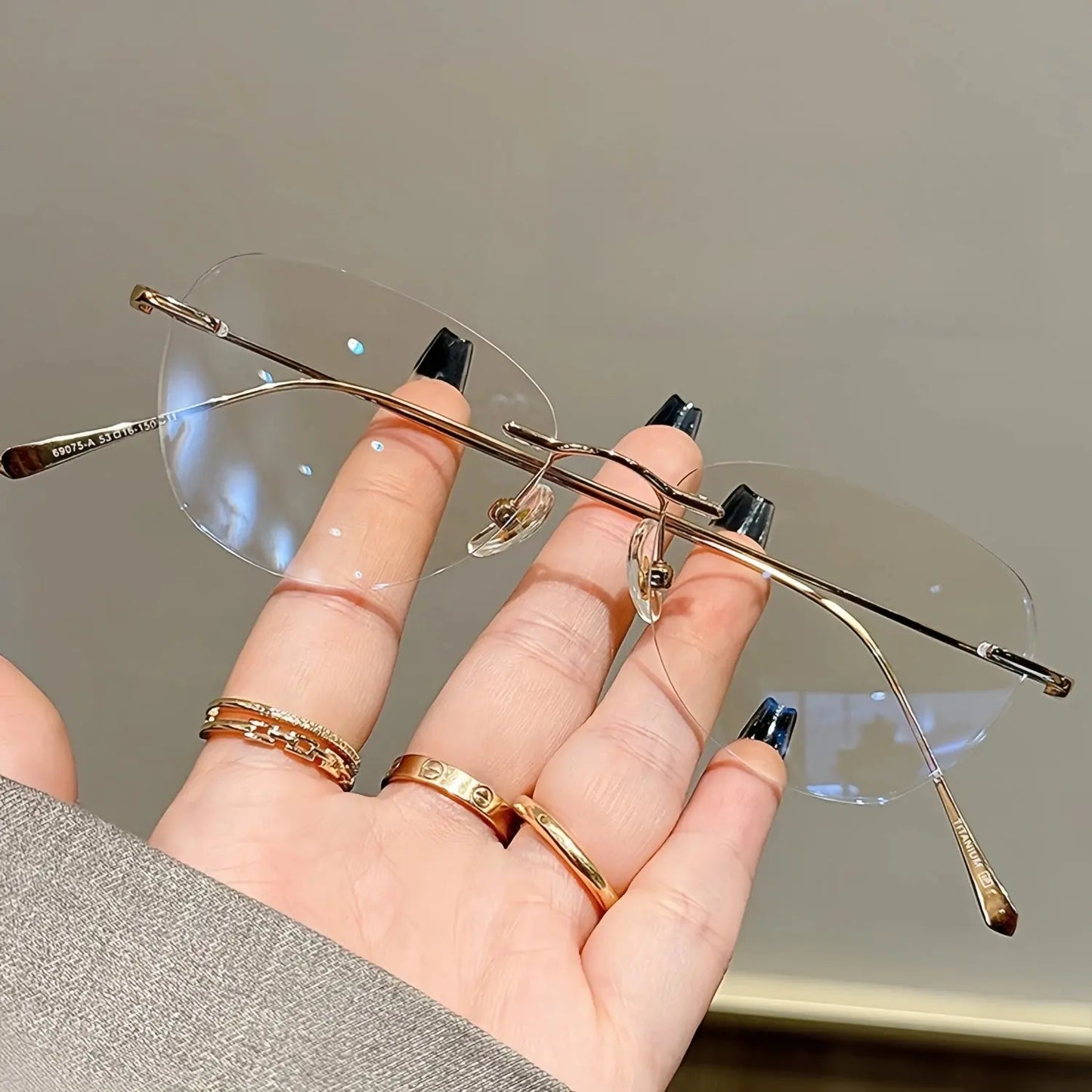 Women's Cat Eye Rimless Titanium Prescription Glasses Y1690 — view 7 | Rx Spectacle