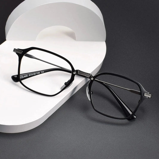 Unisex Square Full Rim Titanium Flat Top Prescription Glasses 63425 — view 1 | Rx Spectacle
