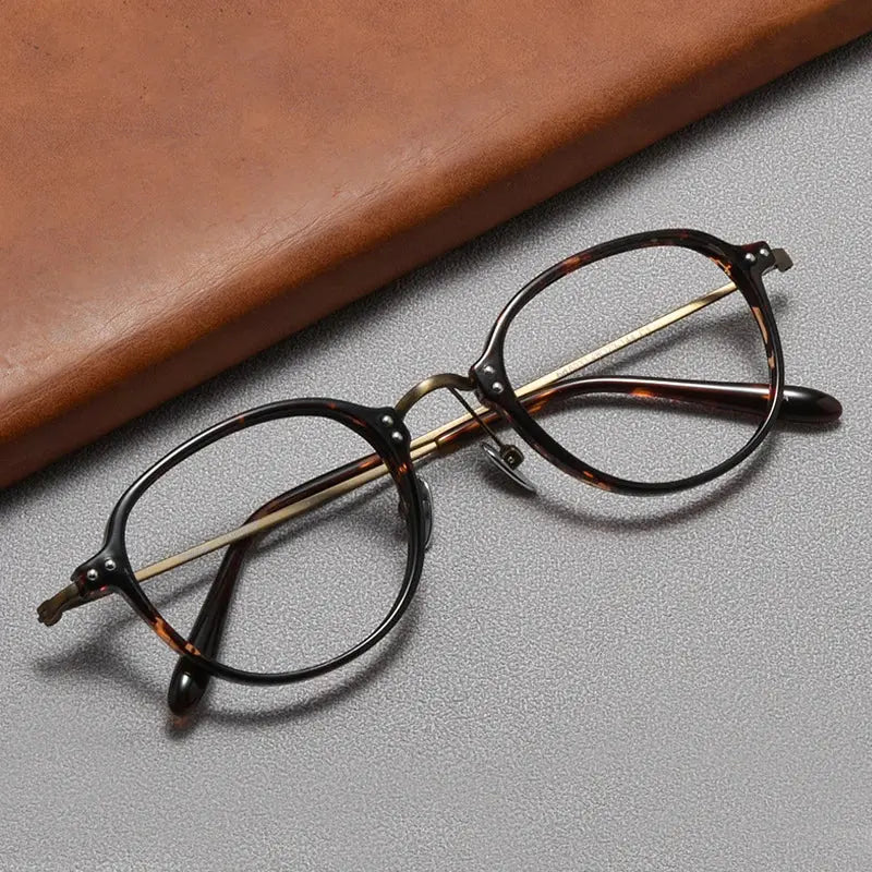 Unisex Square Full Rim Titanium Prescription Glasses 366033 — view 1 | Rx Spectacle