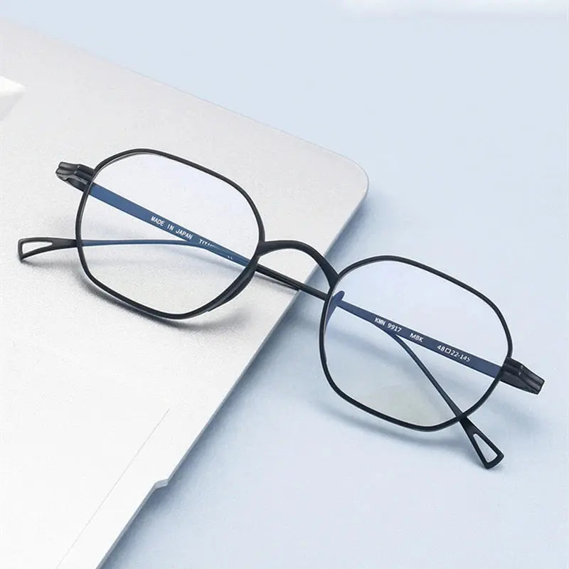 Unisex Polygon Full Rim Titanium Flat Top Prescription Glasses 389917 — view 1 | Rx Spectacle