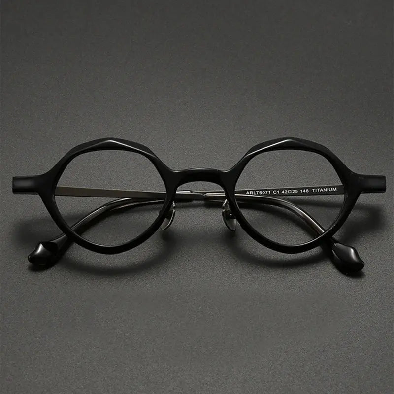 Unisex Round Full Rim Titanium Prescription Glasses 60711 — view 1 | Rx Spectacle