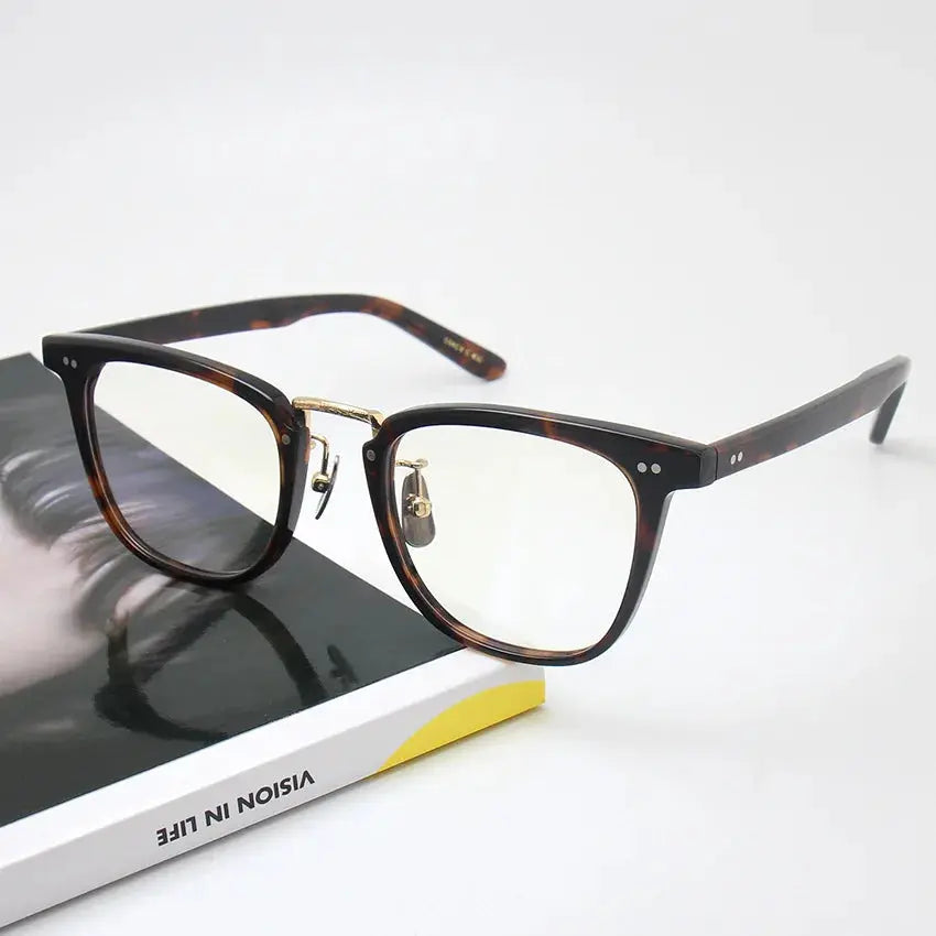 Unisex Oval Full Rim Titanium Prescription Glasses 465022 — view 1 | Rx Spectacle